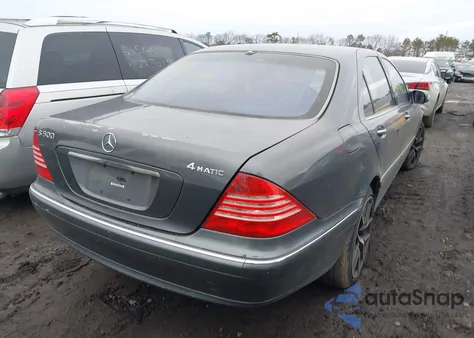 2006 Mercedes-Benz S 500 4Matic z USA, uszkodzony, nr VIN WDBNG84J96A463484